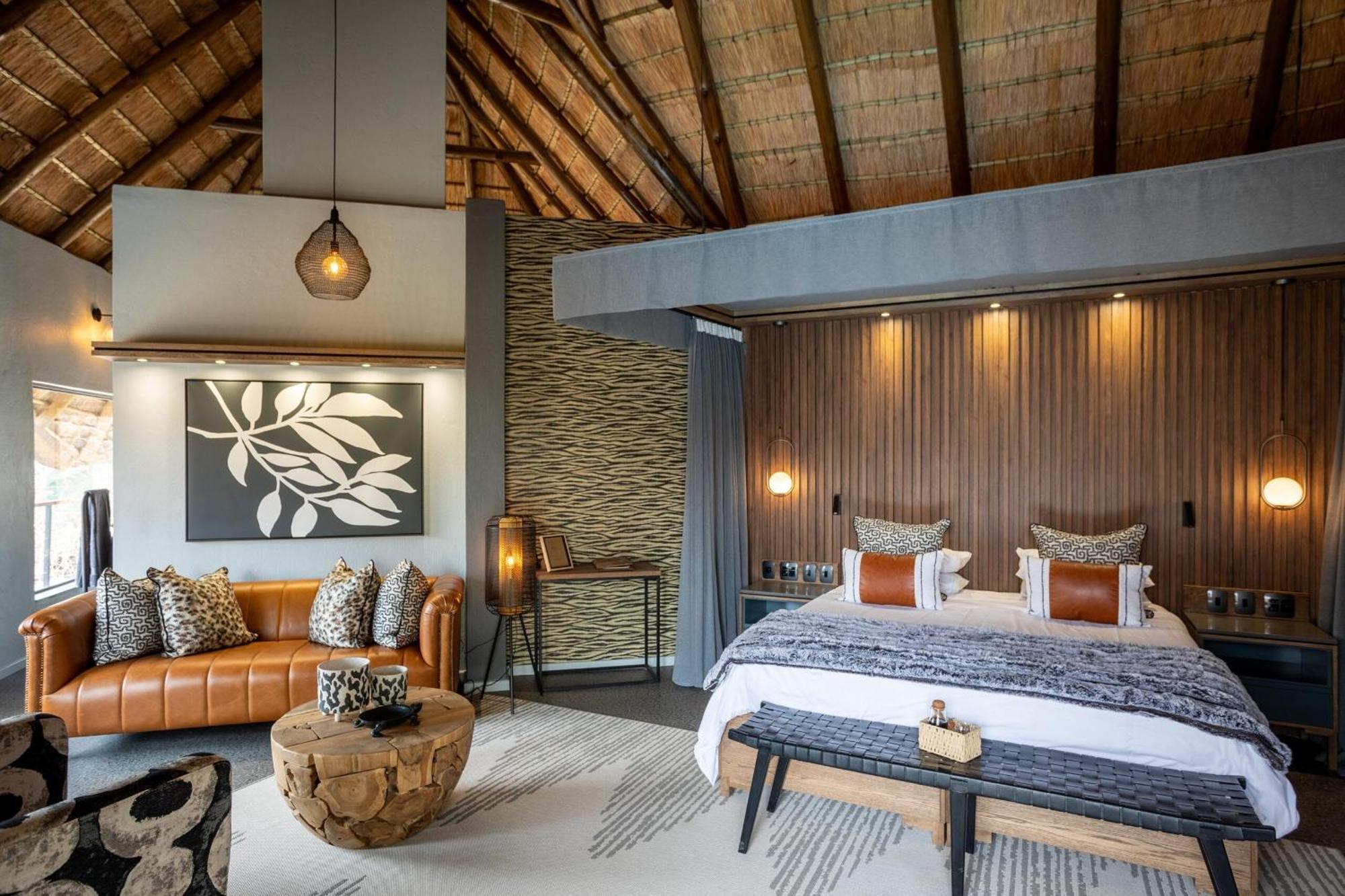 Tuningi Safari Lodge 매디퀘동물보호구역 외부 사진