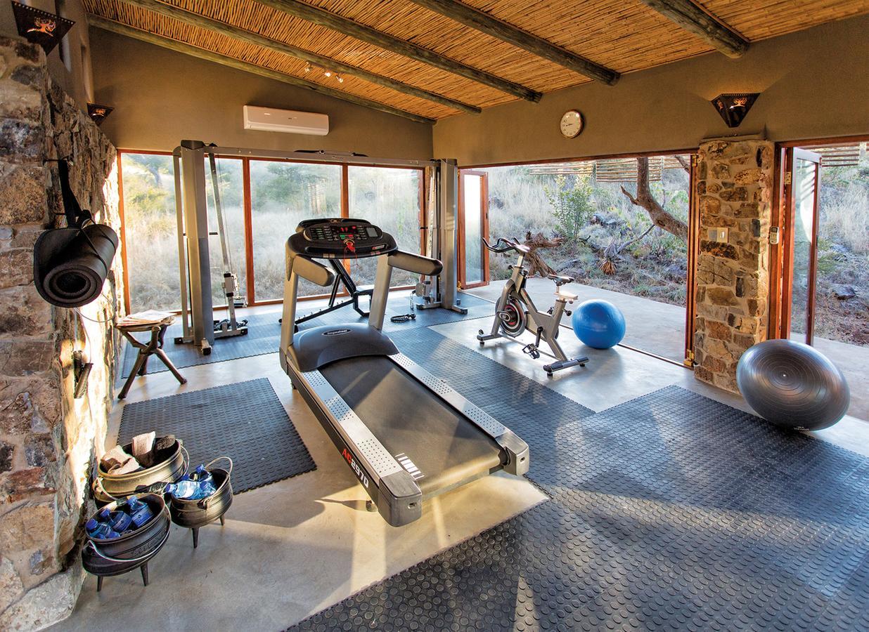 Tuningi Safari Lodge 매디퀘동물보호구역 외부 사진